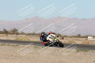 media/Nov-01-2025-CVMA (Sat) [[fc0f7531b8]]/Race 11-Amateur Supersport Open/